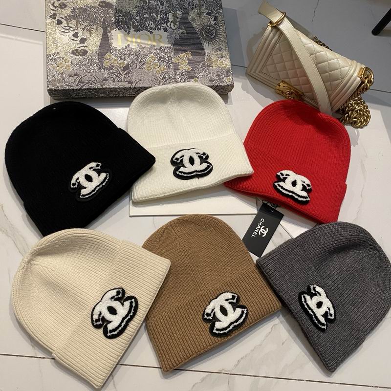 Chanel hat 112418